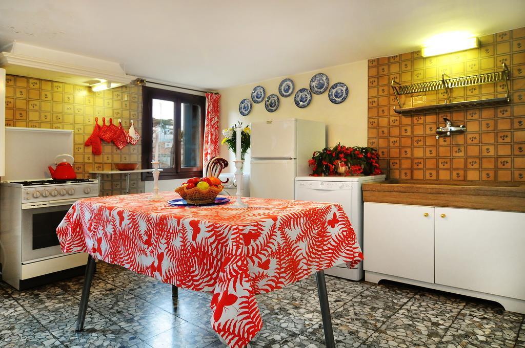 Palazzetto Da Schio Apartment Venesia Bagian luar foto