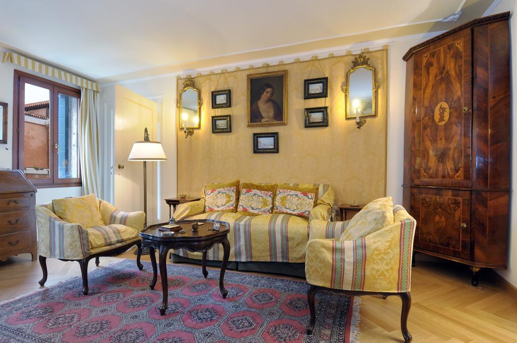 Palazzetto Da Schio Apartment Venesia Bagian luar foto
