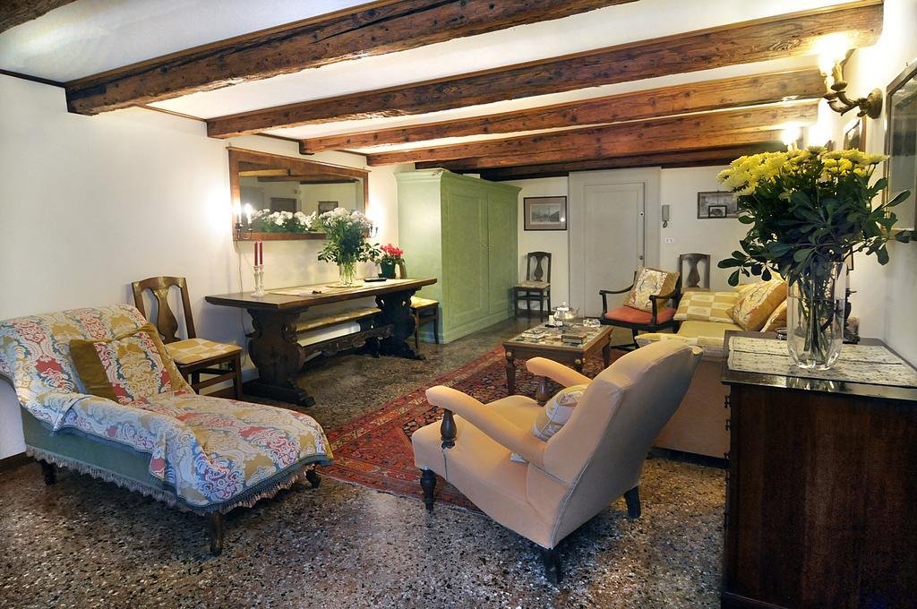 Palazzetto Da Schio Apartment Venesia Bagian luar foto
