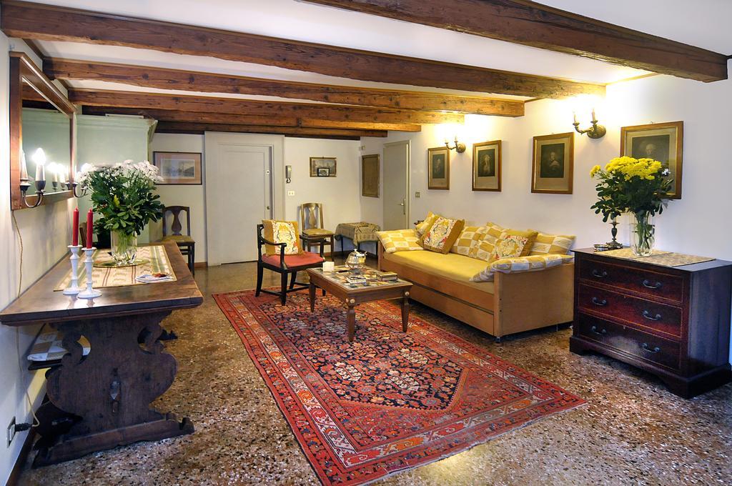 Palazzetto Da Schio Apartment Venesia Bagian luar foto
